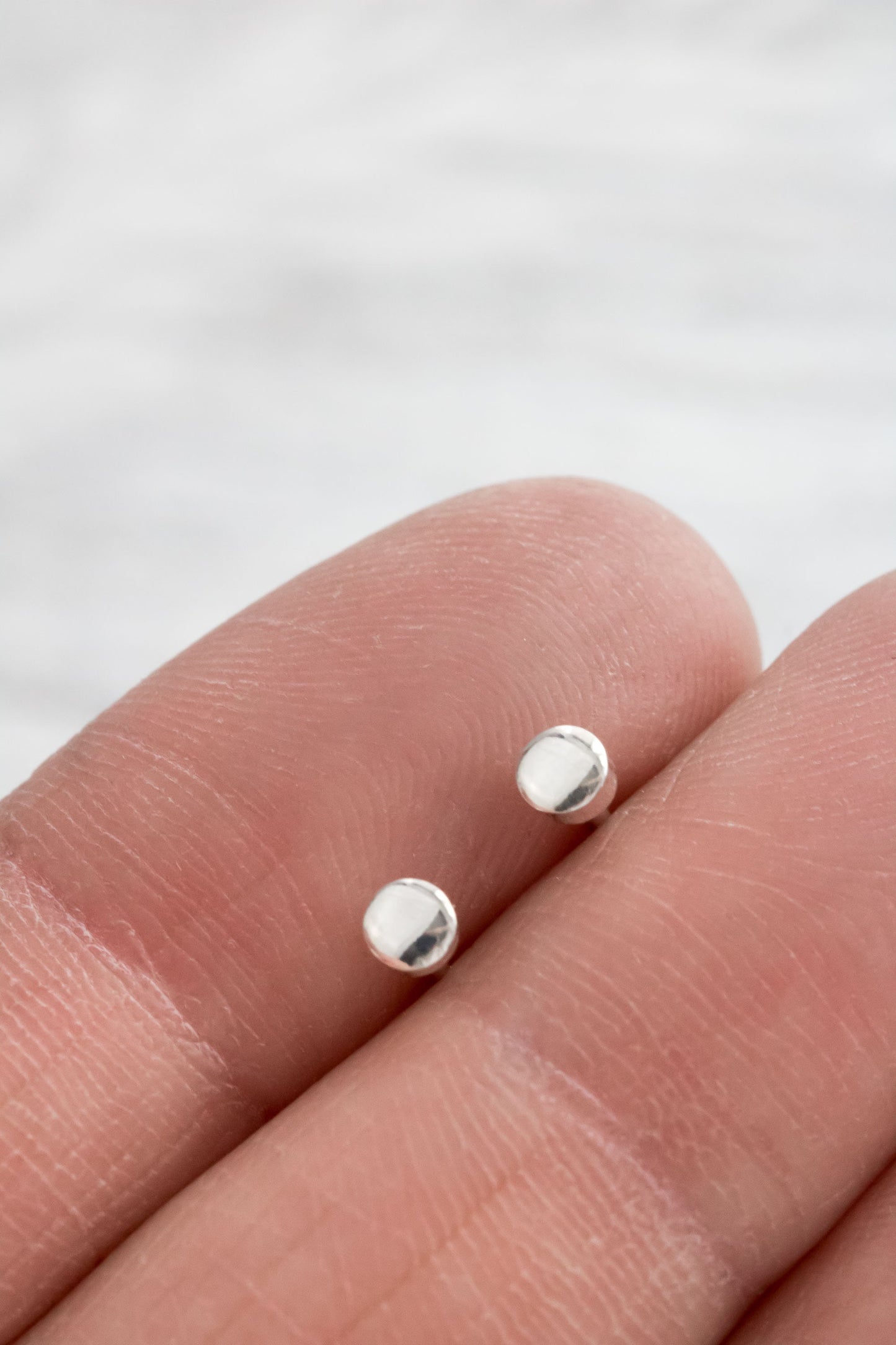 Circle of Elegance: Minimalist Sterling Silver Stud Earrings