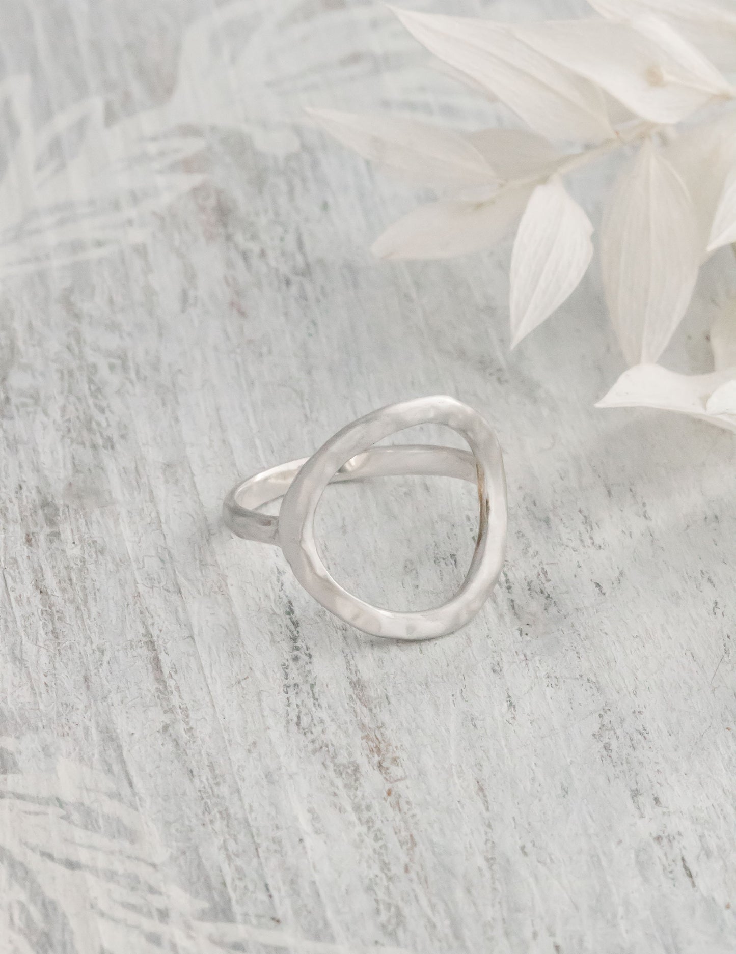 Sterling Silver Open Circle Hammered Ring • Minimalist Circle Ring For Women • Geometric Ring • Infinity Ring •